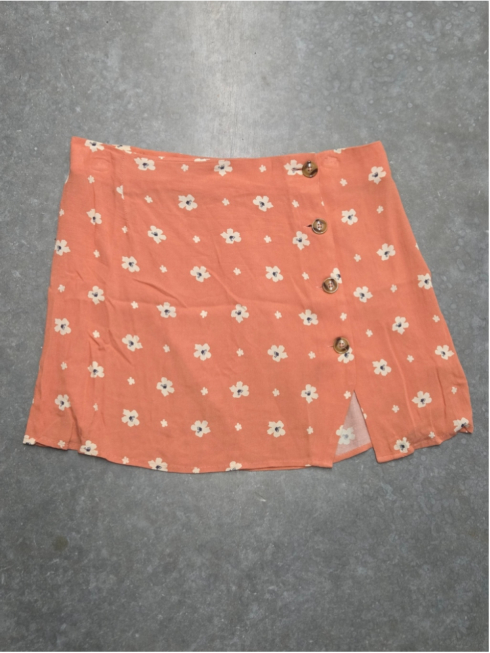 O'Neill Libby Coral Mini Skirt White Daisy Boho-Chic Whimsical Summertime Size M